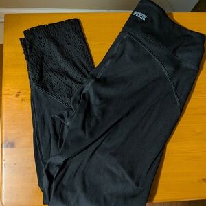 PINK Black High-Waist Leggings